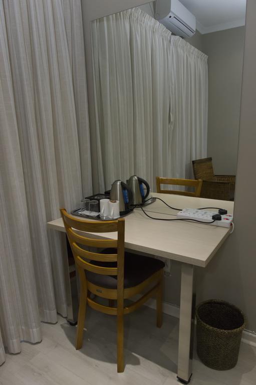 The Suburban Guest House ブルームフォンテーン 部屋 写真